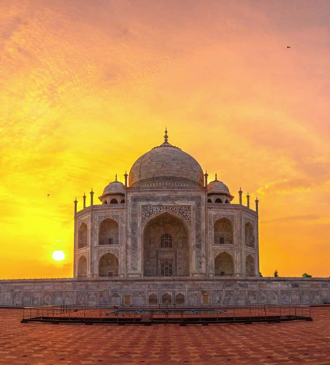 Taj Mahal Trip from Gurgaon Same Day by Car