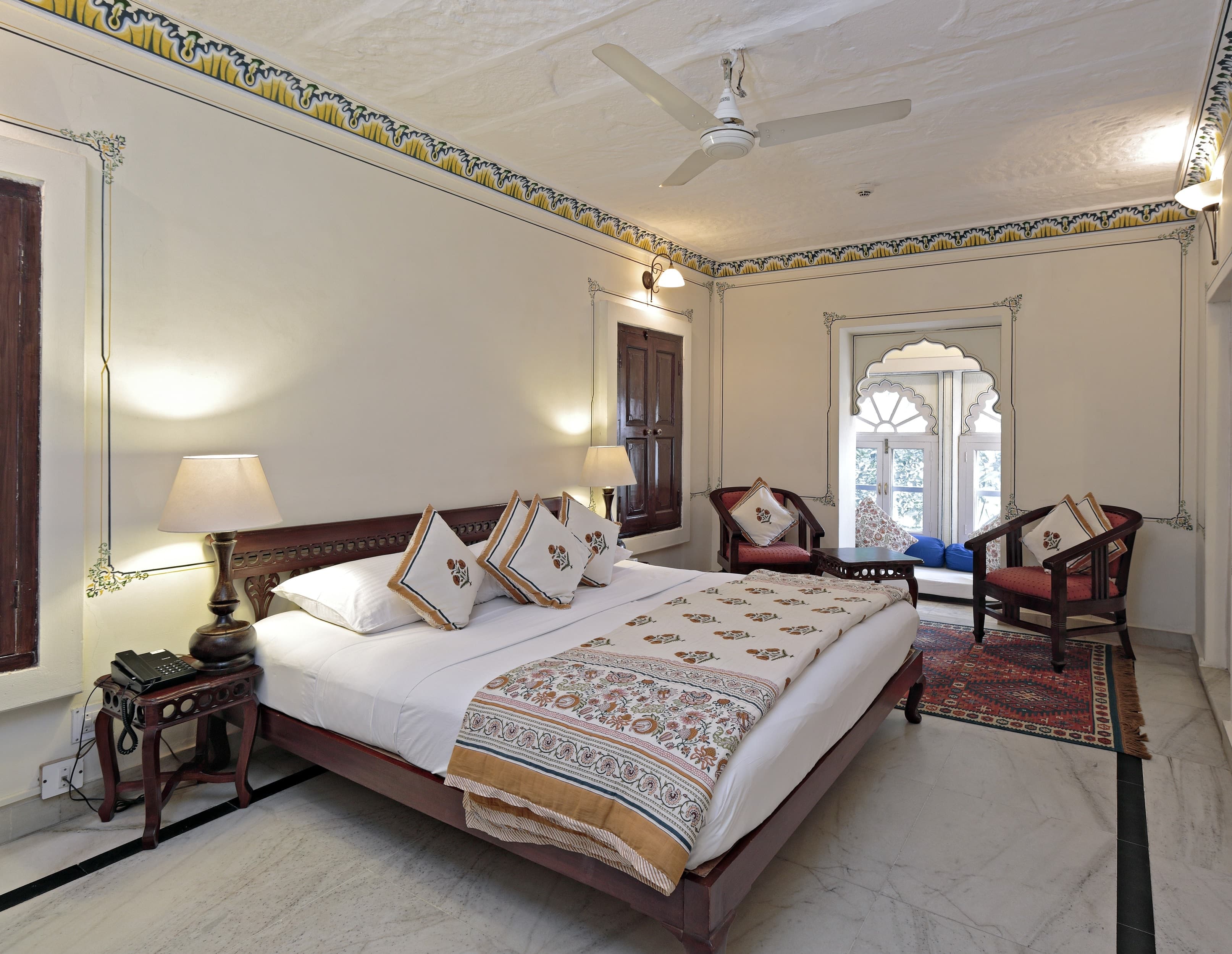 Rohetgarh Hotel